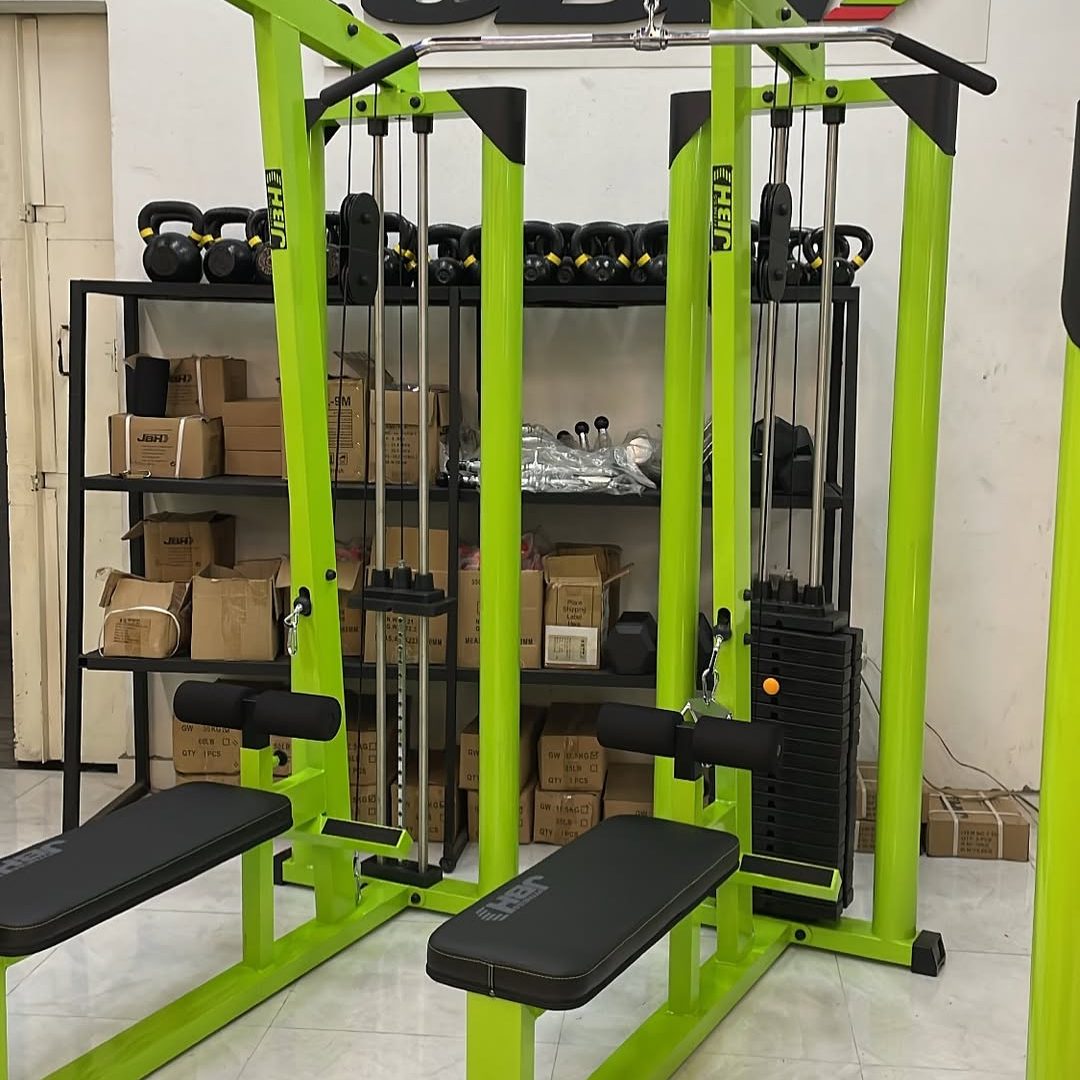 Máquina de poleascrossover profesional de color verde para entrenamiento de fuerza
